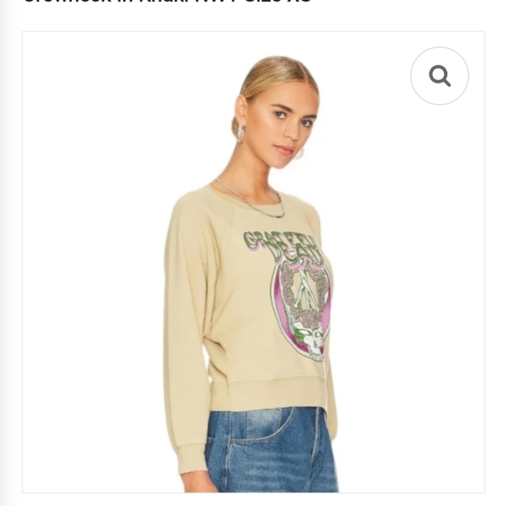 Daydreamer Grateful Dead Skull & Roses Crewneck